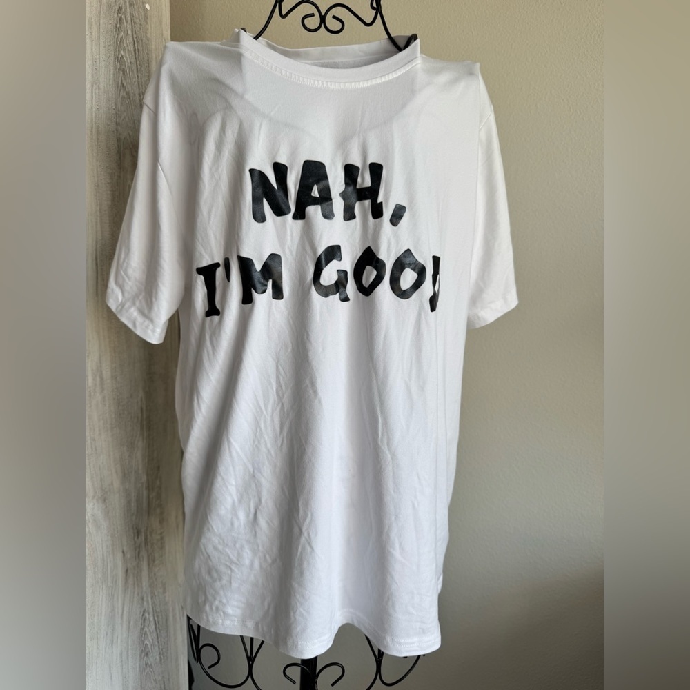 MANFINITY White T-Shirt with Black Label
